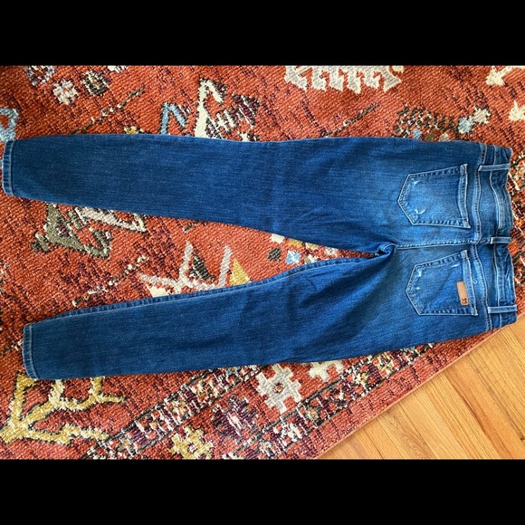 Joes straight leg skinny jeans. - Picture 3 of 4